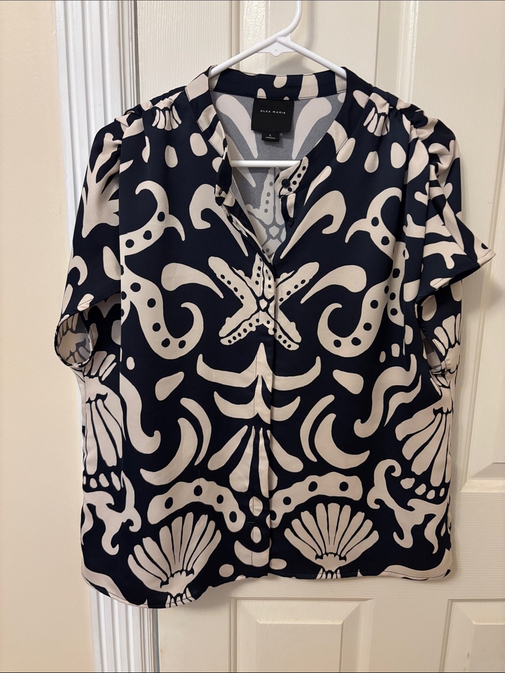 Alex Marie Navy and Cream Seashell-Print Short-Sleeve Blouse